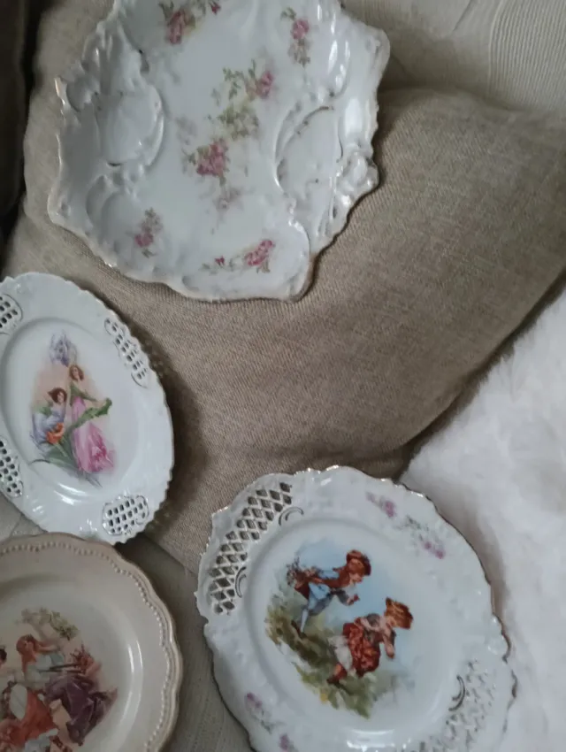 Colección platos antiguos cerámica.5€ cada uno.