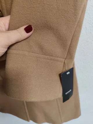 Abrigo de chica talla 44 de Fórmula Joven nuevo.