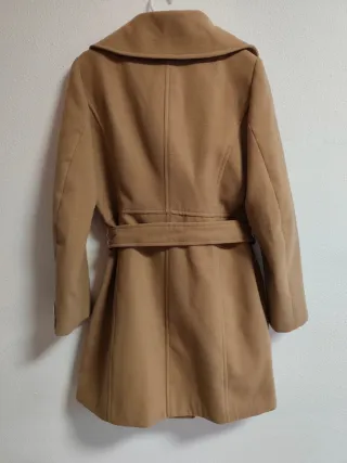 Abrigo de chica talla 44 de Fórmula Joven nuevo.