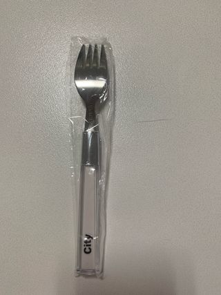 Set di 4 forchette e 4 cucchiaini da dessert