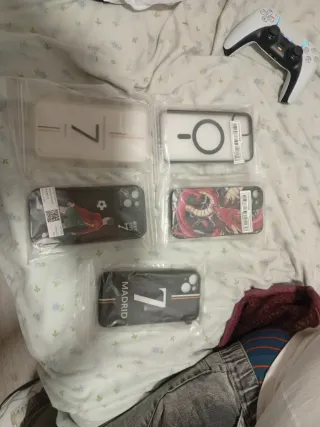 Confezione da 5 custodie in silicone per iPhone 14 Plus