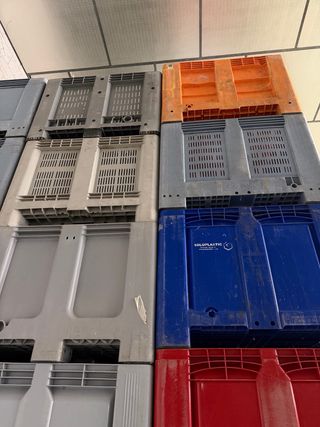 30 Cubetas Plástico Apilables