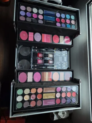 Maletín Maquillaje Profesional Plata