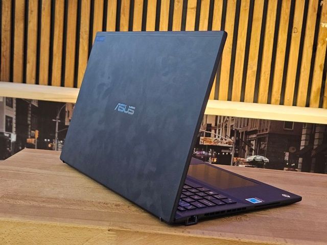 ASUS EXPERTBOOK B3 B3604CMA 2023 16 INTEL CORE ULT