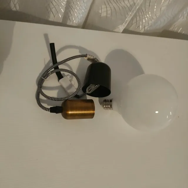 Portalampada e Lampadina Art&Decò