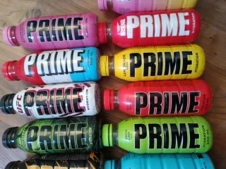 15 bottiglie Prime Hydration assortite