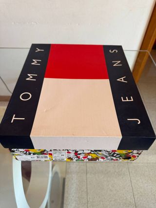 Tommy Hilfiger Looney Tunes Scarpe Taglia 43