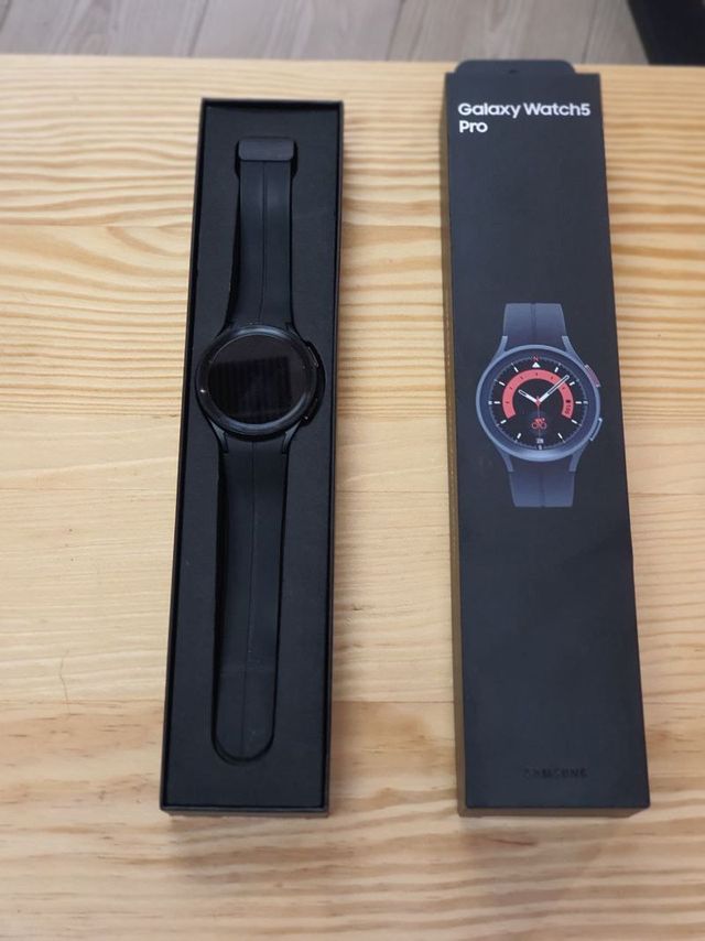 SAMSUNG WATCH 5 PRO 45MM GPS NEGRO3