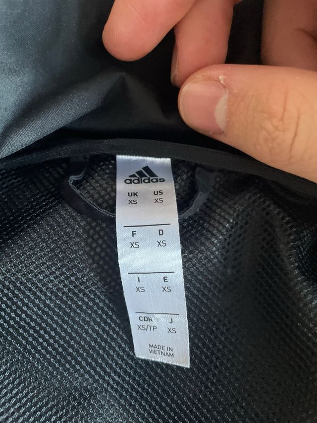 Cortavientos Adidas Real Madrid Negro y Rosa