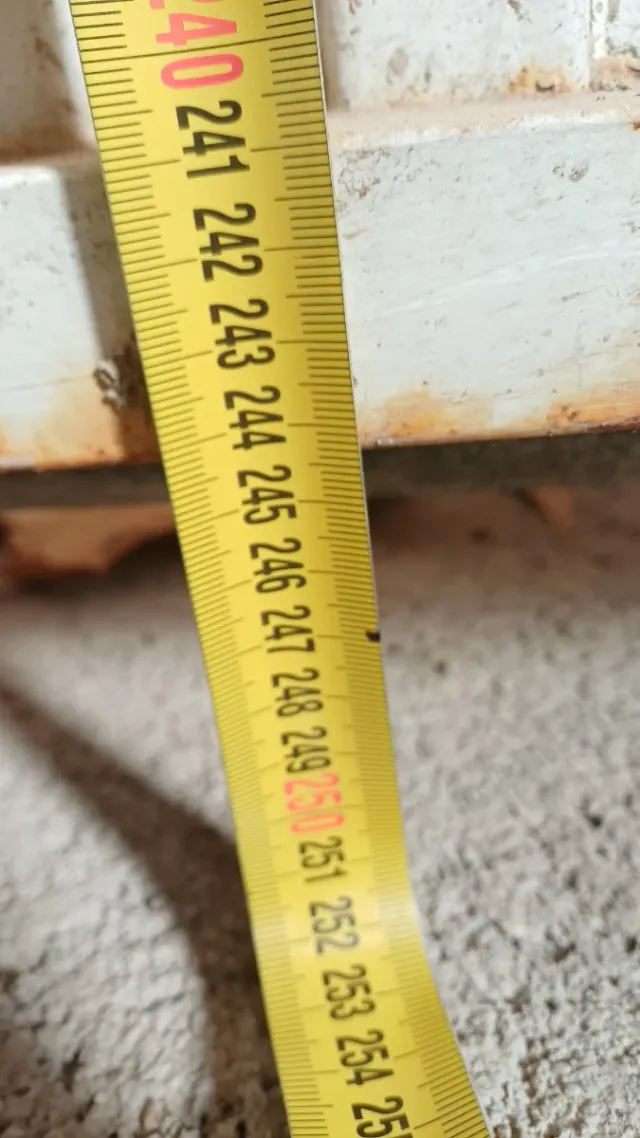 Puerta de garaje de hierro