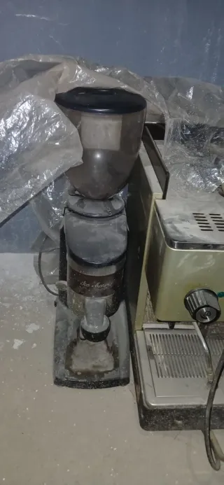 Molino de café San Marino