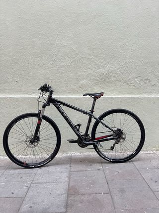 Cube Attention 29 Bicicleta Montaña