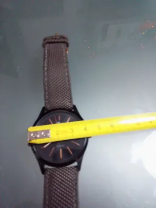 Reloj Lotus Negro y Dorado Hombre