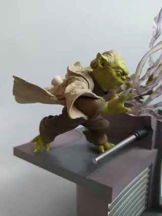 Star Wars - Diorama Yoda vs Emperor Palpatine 1/7