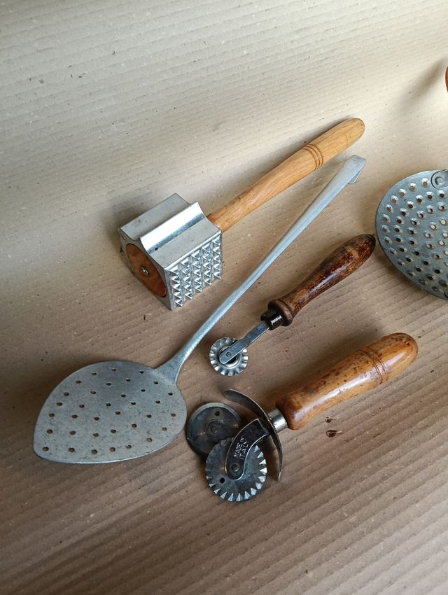 Lotto attrezzi da cucina vintage