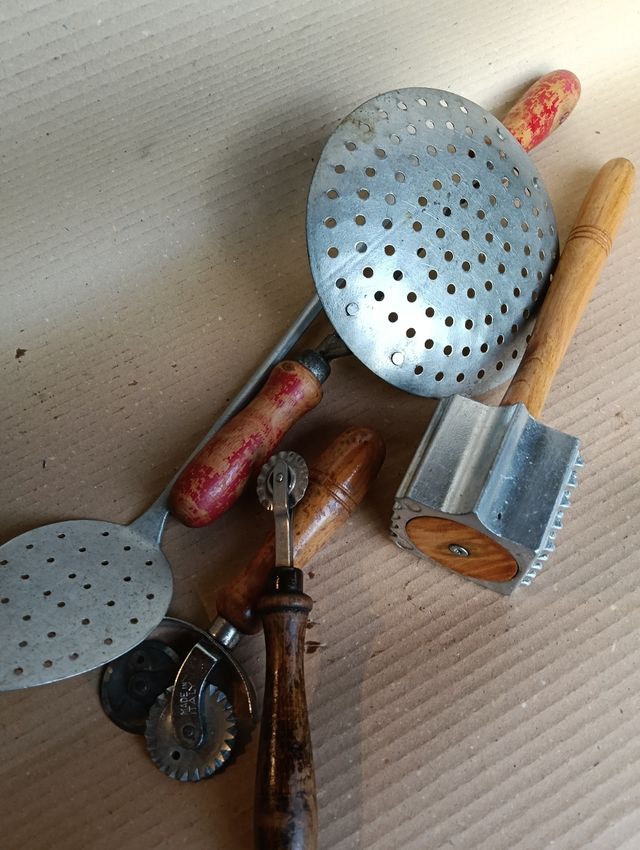 Lotto attrezzi da cucina vintage