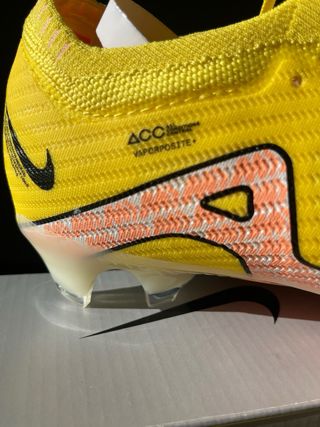 Zapatillas Fútbol Nike Amarillas Naranja