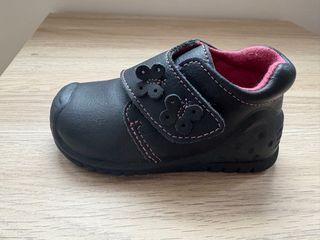 Zapatos Titanitos Negro Mariposa talla 19