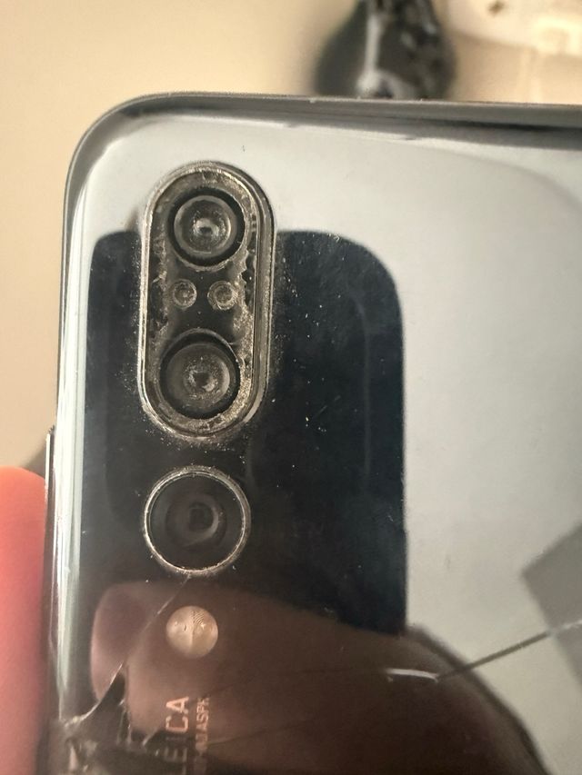 Huawei P20 Pro schermo intero