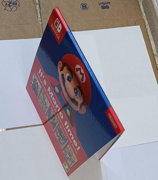 display publicitario nintendo mario bros switch 3d