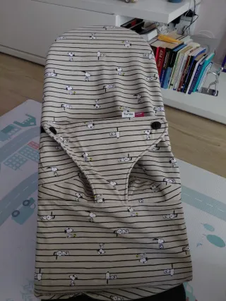 Funda impermeable Snoopy para Hamaca Babybjorn