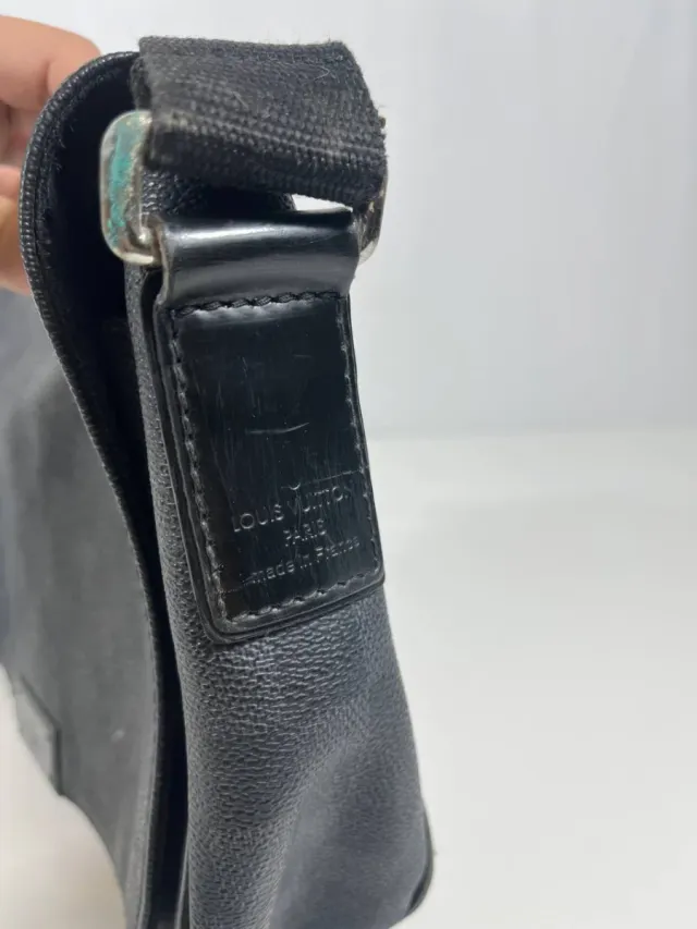 Riñonera Louis Vuitton Negra