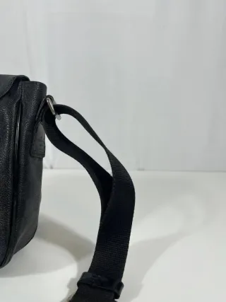 Riñonera Louis Vuitton Negra