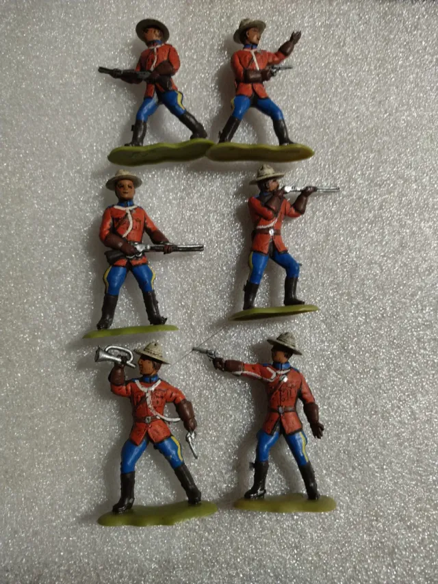 6 Soldatini Giubbe Rosse Cromoplasto Xilo