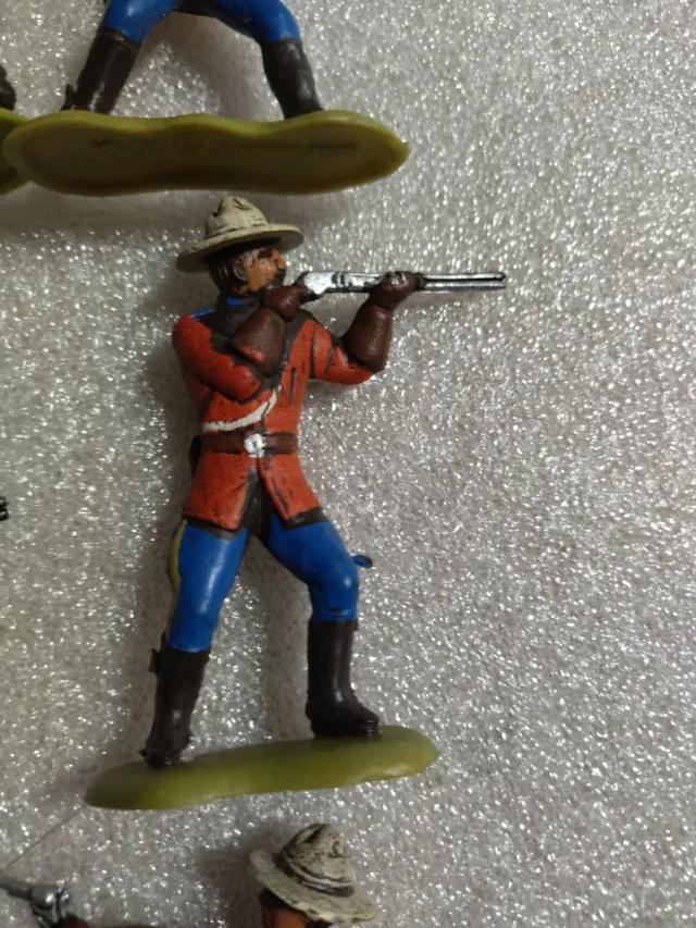 6 Soldatini Giubbe Rosse Cromoplasto Xilo