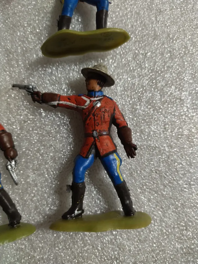 6 Soldatini Giubbe Rosse Cromoplasto Xilo