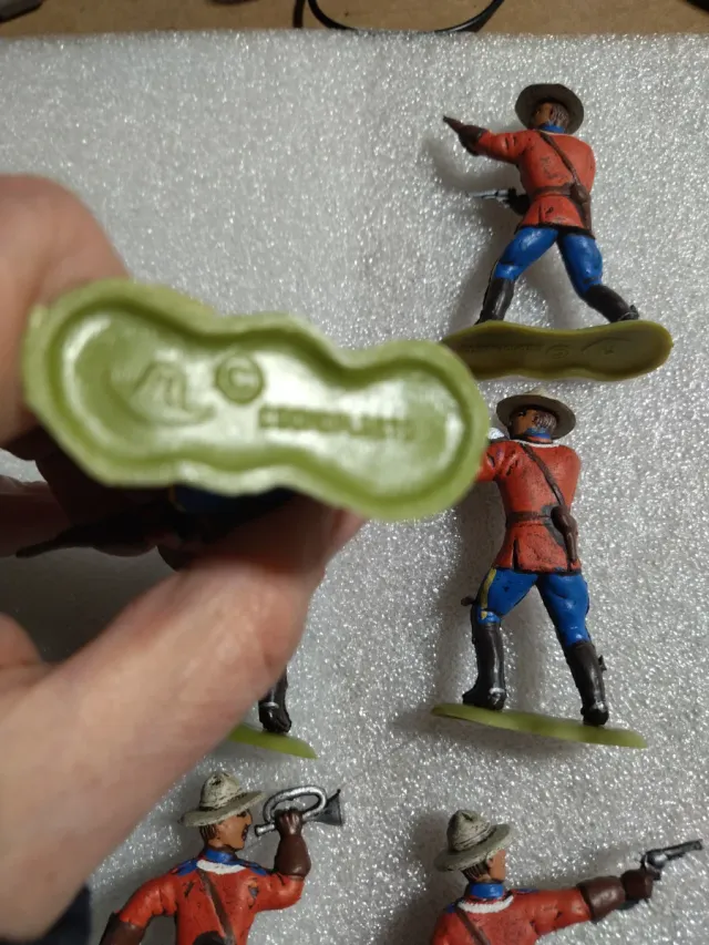 6 Soldatini Giubbe Rosse Cromoplasto Xilo