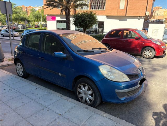 Renault Clio 2006