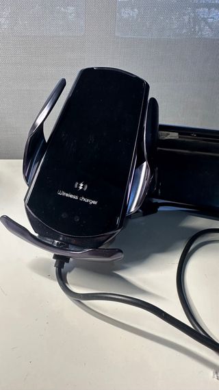 Soporte Móvil Coche Toyota CHR Inalámbrico