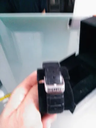 Reloj Lotus Hombre Negro y Plateado