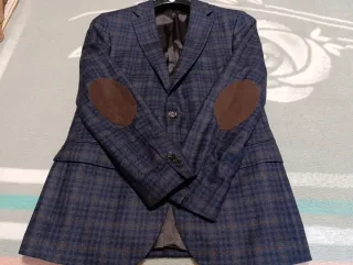 Americana hombre con coderas azul y marrón