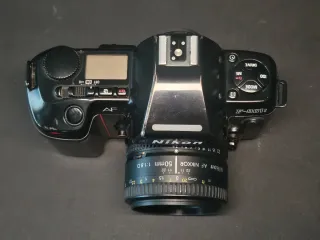 Nikon 801s+50mm f:1.8 AF