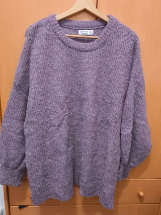 Jersey lila Stradivarius talla S oversize