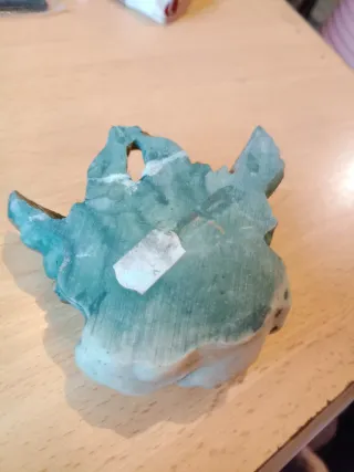 Anjo com instrumento musical