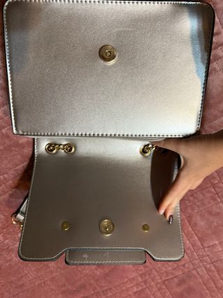 Borsa eco pelle argento dettagli oro