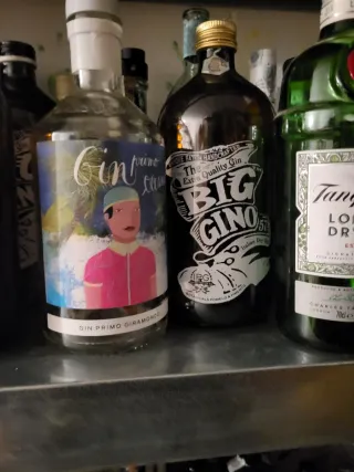 Bottiglie vuote Gin Primo, Big Gino, Tanqueray