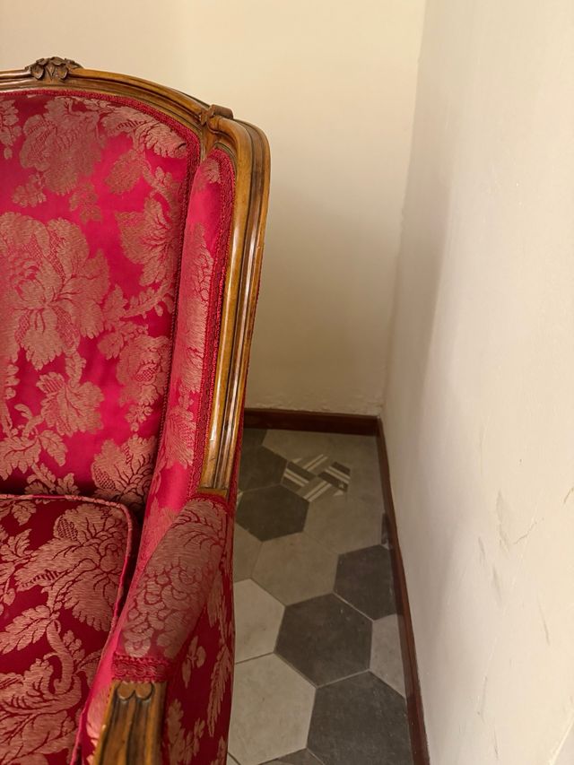 Sillón Vintage Tapizado Tela y Madera