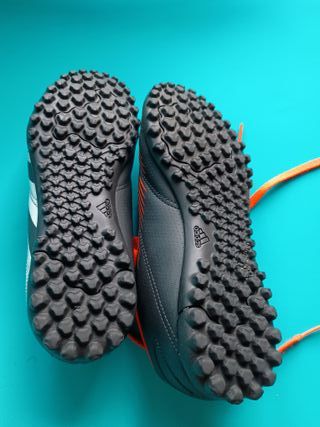 Adidas Predator Talla 36 Multitaco