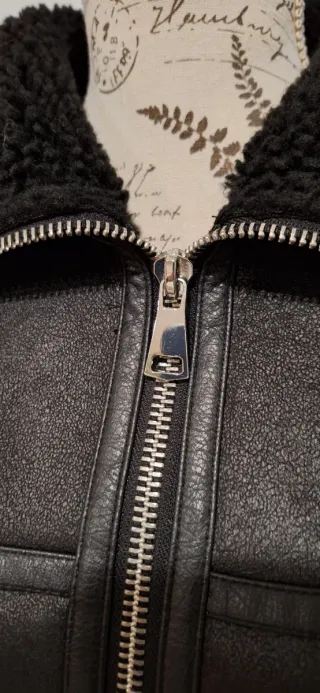 Cazadora doble faz Zara Negra