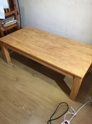 Mesa de centro de madera