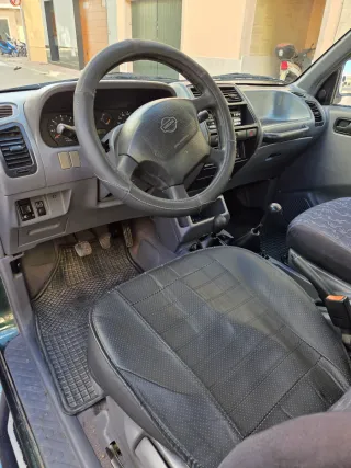 Nissan Terrano II 1996