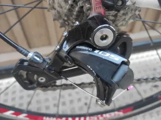 Bicicleta de carretera Cube agree gtc  carbono