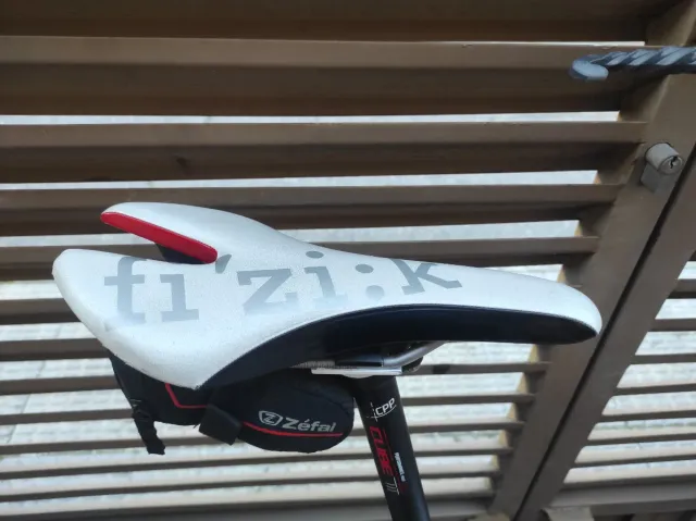 Bicicleta de carretera Cube agree gtc carbono