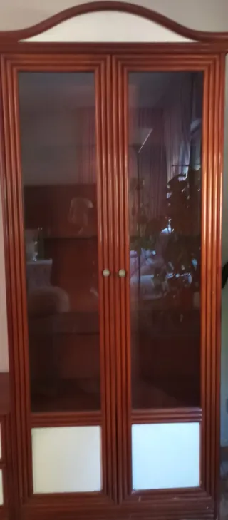 Muebles de ratán y cristal