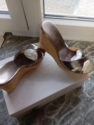 Jimmy Choo Cuña Sandalias Marrón Dorado