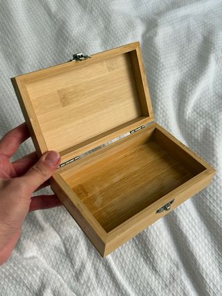 Caja de madera para joyas / cositas